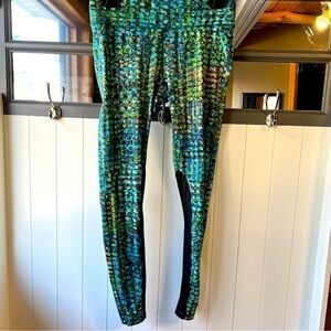Saucony Women’s Workout Pants, Size Small